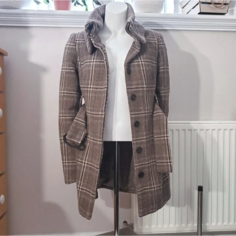 SOLD- COSTA BLANCA-Canada- Plaid Peacoat- Size 4 (Wool Blend) - Picture 2 of 11